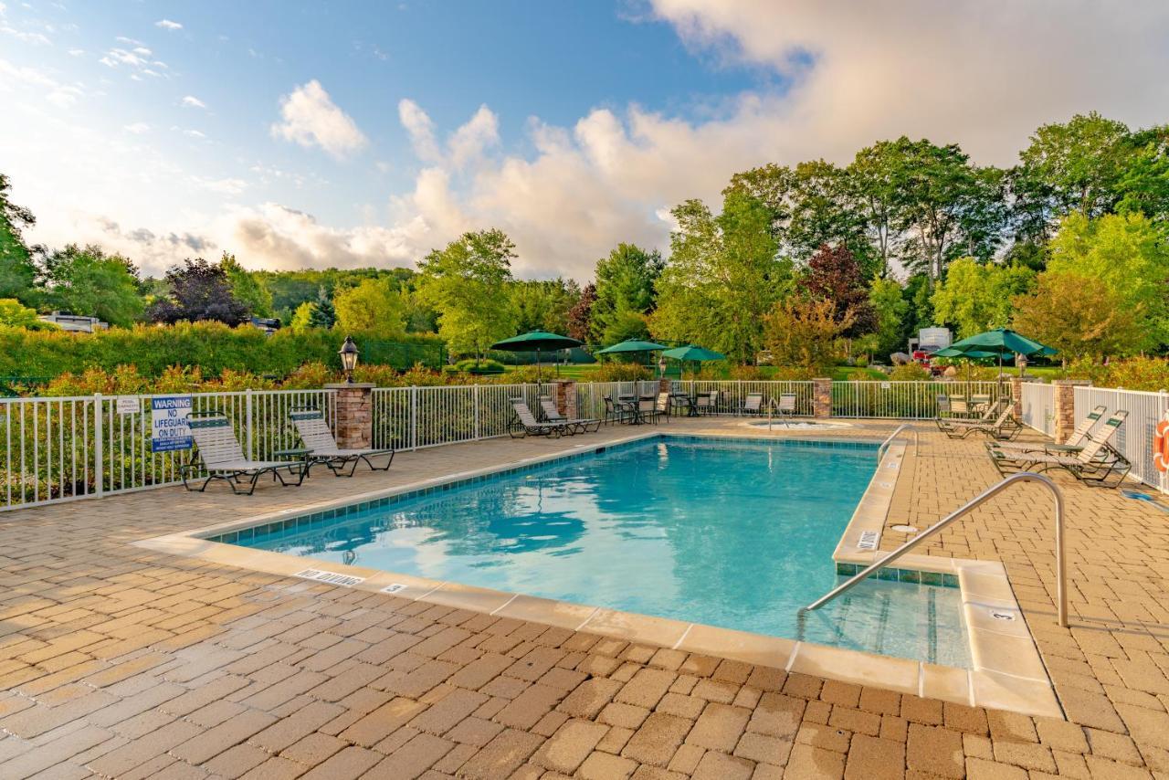 Sun Outdoors Petoskey Bay Harbor Exterior foto