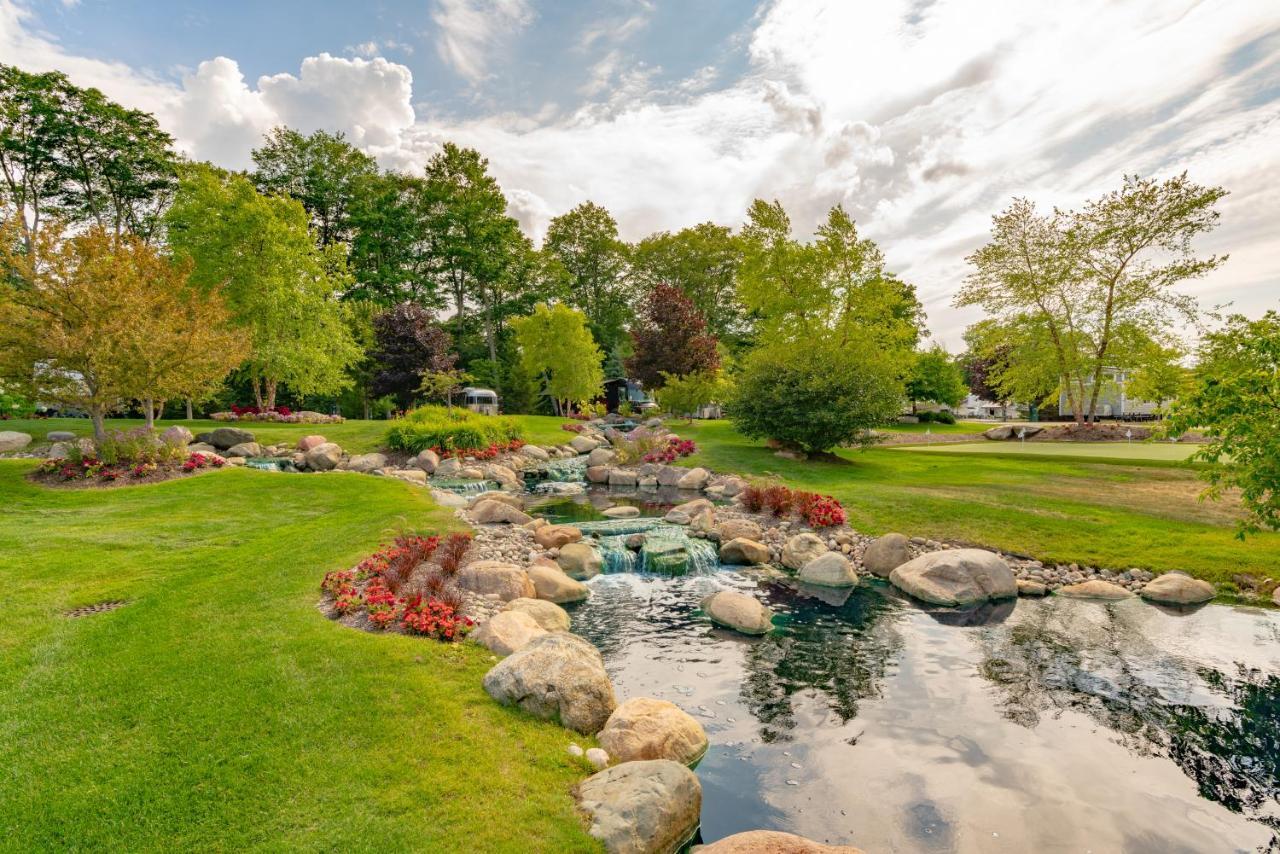 Sun Outdoors Petoskey Bay Harbor Exterior foto